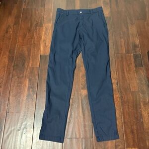 Lululemon Commission Pant Men’s Size 32 Navy M5440S